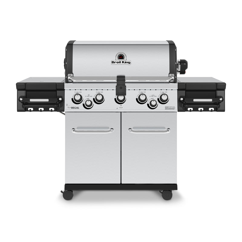 Broil King Regal™ S 590 Pro Propane Gas Grill with Side Burner & Rear Rotisserie Burner in Stainless Steel - 958344|Gril à gaz propane RegalMC S 590 PRO en acier inoxydable de Broil King avec brûleur latéral et brûleur arrière de rôtisserie - 958344