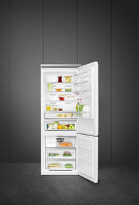 Smeg Portofino 16.2 Cu. Ft. Bottom-Freezer Refrigerator - FA490URWH|Réfrigérateur Smeg Portofino de 16,2 pi3 à congélateur inférieur - FA490URWH