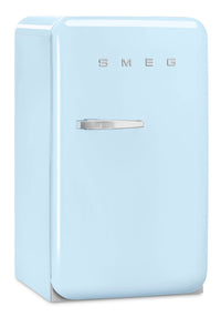 Smeg 4.31 Cu. Ft. Retro Compact Refrigerator - FAB10URPB3 |Réfrigérateur compact Smeg rétro de 4,31 pi3 - FAB10URPB3