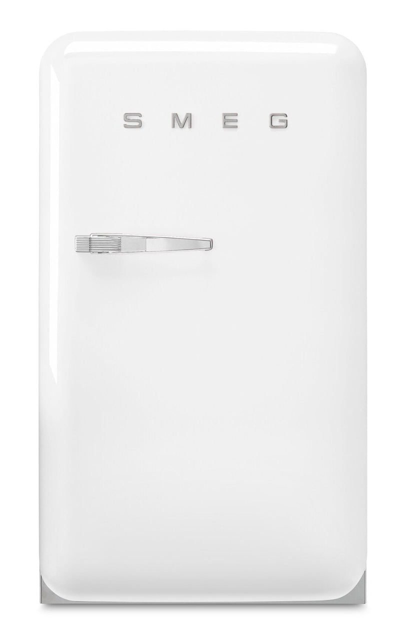 Smeg 4.31 Cu. Ft. Retro Compact Refrigerator - FAB10URWH3|Réfrigérateur compact Smeg rétro de 4,31 pi3 - FAB10URWH3