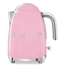 Smeg 1.7 L Cordless Electric Kettle - KLF03PKUS|Bouilloire électrique Smeg sans fil de 1,7 l - KLF03PKUS