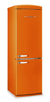 Classic Retro by Unique 24" 12 Cu. Ft. Bottom-Freezer Refrigerator - Creamsicle Orange - UGP-340L O AC | Réfrigérateur rétro Classic Rétro par Unique de 24 po et de 12 pi3 à congélateur inférieur sans givre - orange creamsicle - UGP-340L O AC | U340LOAC