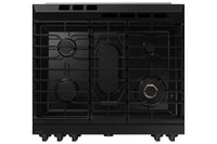 Samsung 6 Cu. Ft. Smart Gas Slide In Range with Air Fry and Air Sous Vide - Stainless Steel - NSG6DG… | Cuisinière intelligente à gaz encastrée Samsung de 6 pi³ avec friture à air et Air Sous Vide - acier…