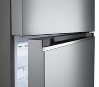 LG 28" 13 Cu. Ft. Top-Mount Refrigerator - Platinum Silver - LT13C2000V | Réfrigérateur LG de 13 pi³ et de 28 po à congélateur supérieur - argenté platine- LT13C2000V