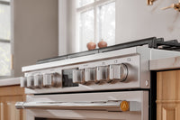 Frigidaire Professional 6 Cu. Ft. Gas Range With Total Convection and Air Fry - Smudge-Proof® Stainl… | Cuisinière à gaz Frigidaire Professional de 6 pi³ avec convection totale et friture à air - acier in…