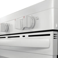 Frigidaire 5.3 Cu. Ft. Electric Range With Quick Boil Element and Five-Element Cooktop - White - FCR… | Cuisinière électrique Frigidaire de 5,3 pi³ avec élément à ébullition rapide et surface de cuisson à…