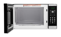 Danby 0.9 Cu. Ft. Countertop Microwave - Stainless Steel - DBMW0925BBS | Four à micro-ondes de comptoir Danby de 0,9 pi3 - acier inoxydable - DBMW0925BBS | DBMW09BS