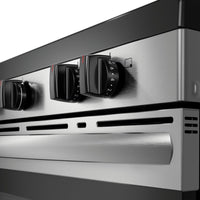 Frigidaire 5.3 Cu. Ft. Electric Range With Quick Boil Element and Five-Element Cooktop - Stainless S… | Cuisinière électrique Frigidaire de 5,3 pi³ avec élément à ébullition rapide et surface de cuisson à…