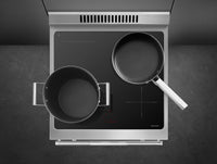 Smeg 2.8 Cu. Ft. Professional Induction Range - SPR24UIMX|Cuisinière professionnelle à induction Smeg de 2,8 pi3 - SPR24UIMX