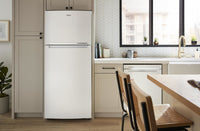 Whirlpool 28" 16.3 Cu. Ft. Top-Mount Refrigerator - White - WRTX5028PW | Réfrigérateur Whirlpool de 16,3 pi³ et de 28 po à congélateur supérieur - blanc - WRTX5028PW